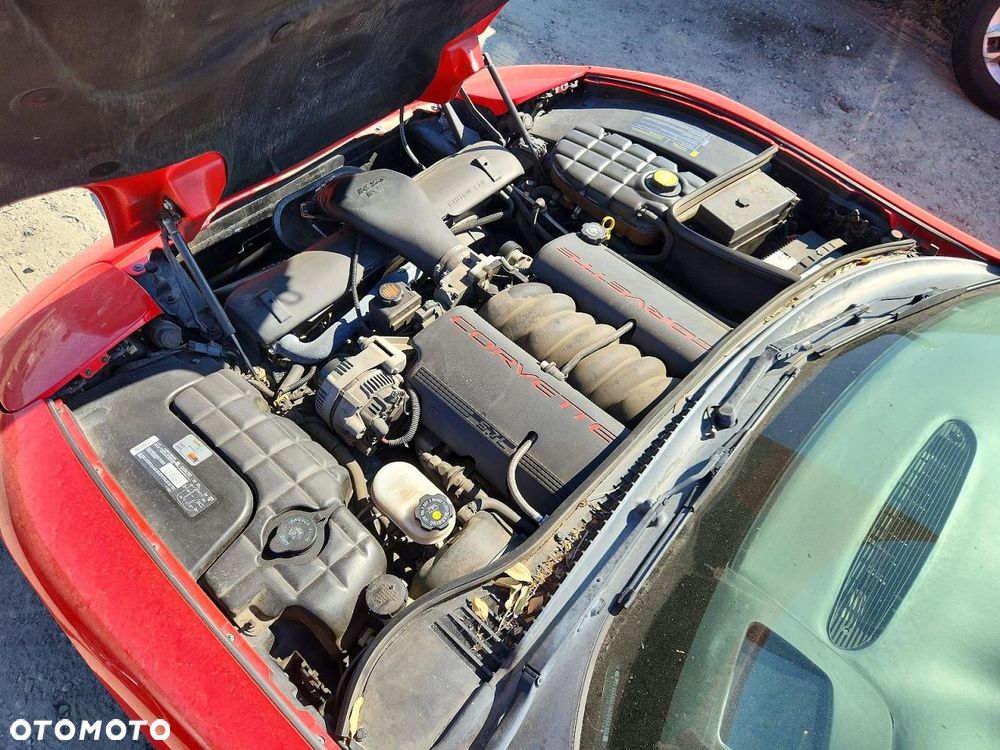 Chevrolet Corvette - 13