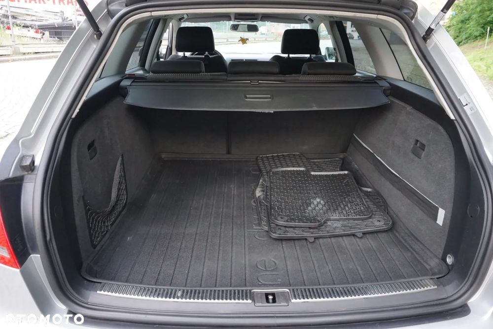 Audi A4 Avant - 13