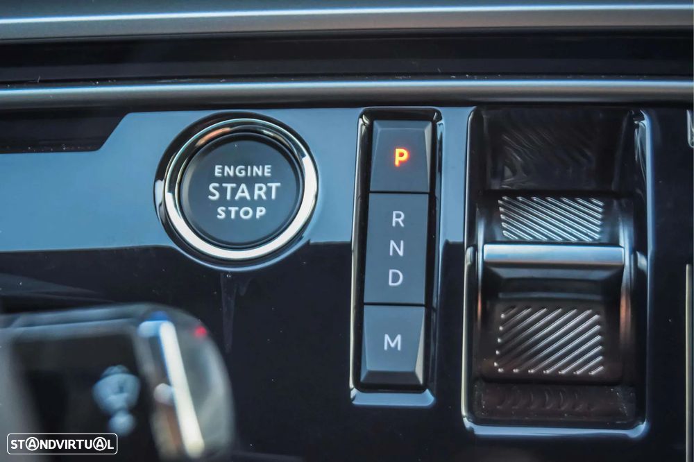 Peugeot 3008 1.2 Hybrid Allure e-DCS6 - 13