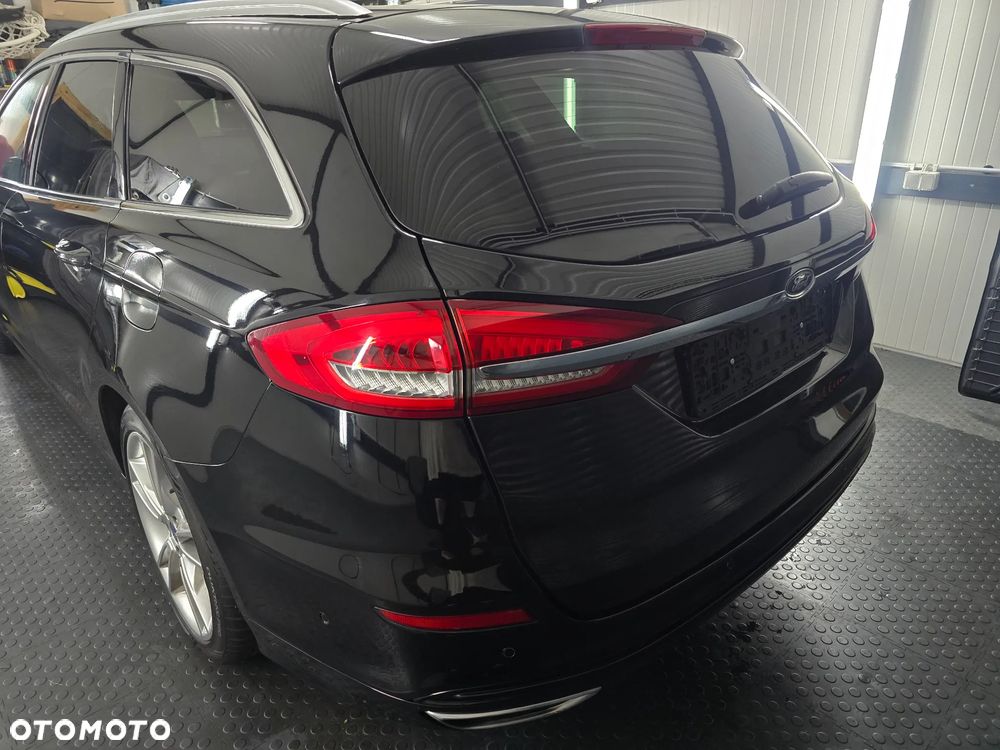 Ford Mondeo - 4