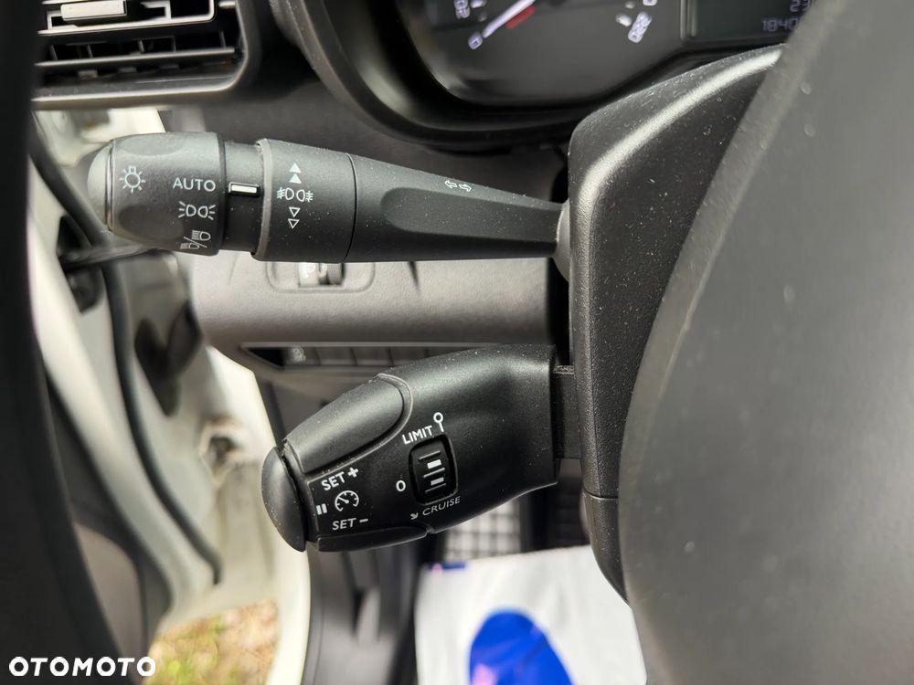 Citroën BERLINGO - 27