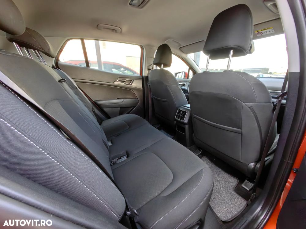 Kia Sportage 1.6 DSL MHEV 7DCT HP 4x2 Business Line - 18
