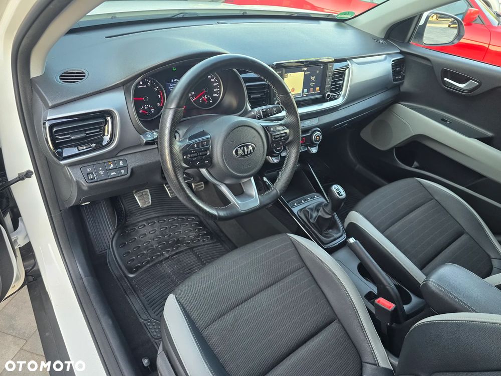 Kia Stonic 1.0 T-GDI M - 17
