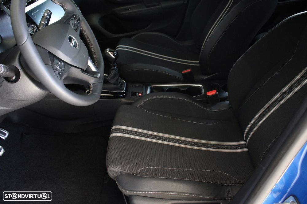 Opel Corsa 1.2 T GS Line - 30