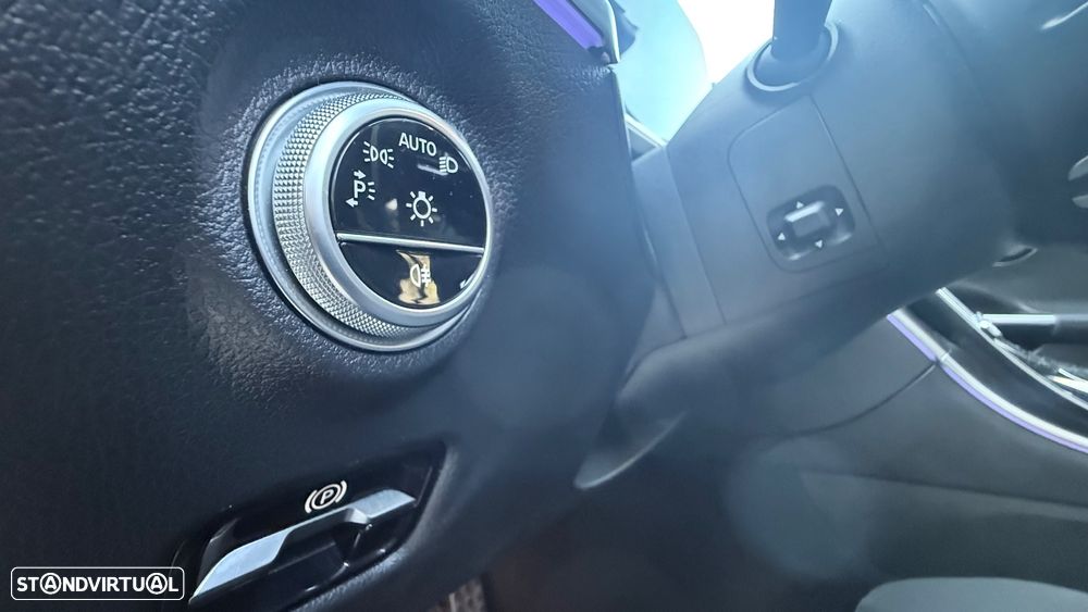 Mercedes-Benz C 300 e AMG Line - 20