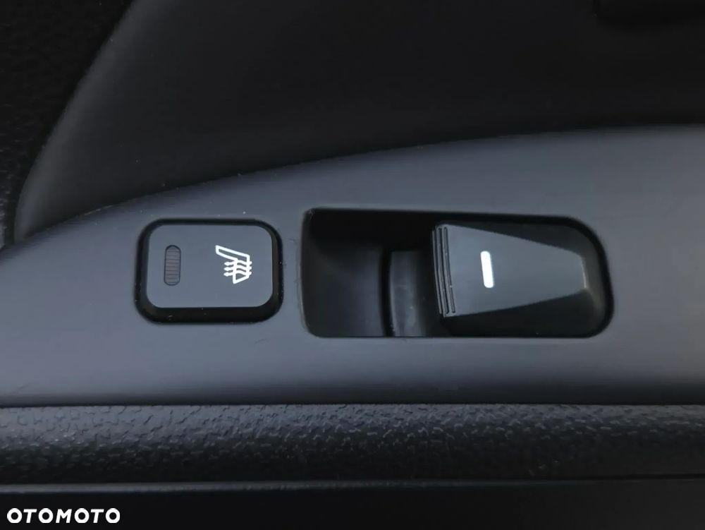 Hyundai ix35 2.0 CRDi 4WD Premium - 29