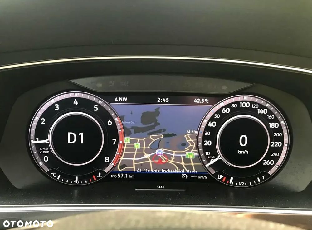 Volkswagen Tiguan - 17