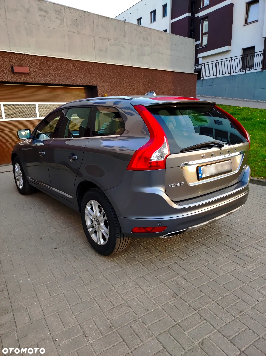 Volvo XC 60 D4 Drive-E Summum - 6