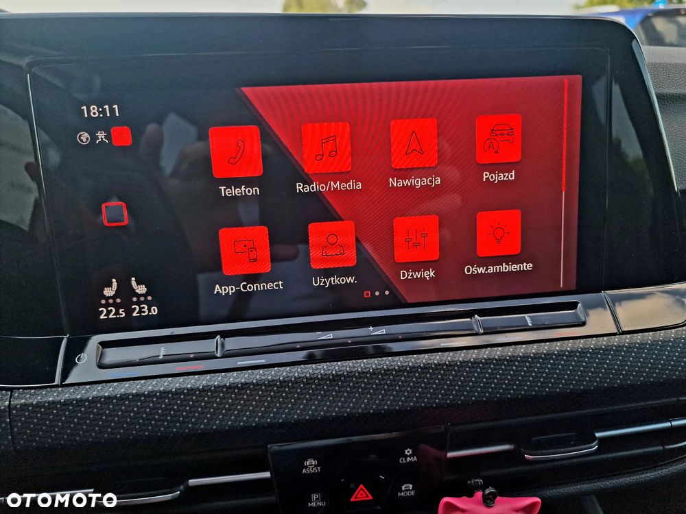 Volkswagen Golf 1.5 eTSI EVO R-Line DSG - 23