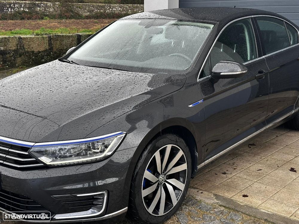 VW Passat - 10