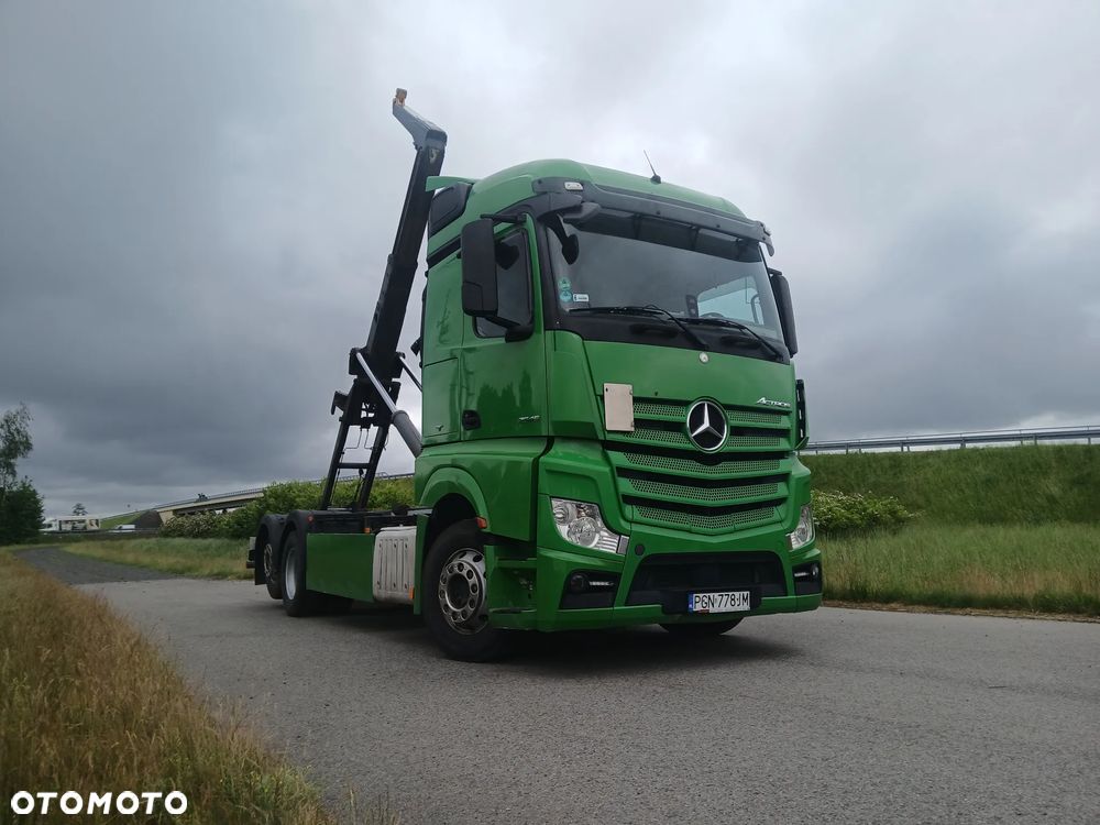 Mercedes-Benz Actross MP4 - 2