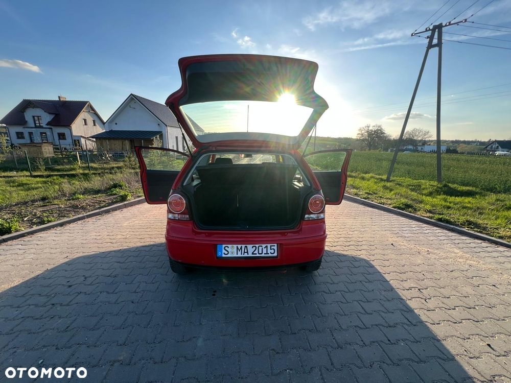 Volkswagen Polo - 22