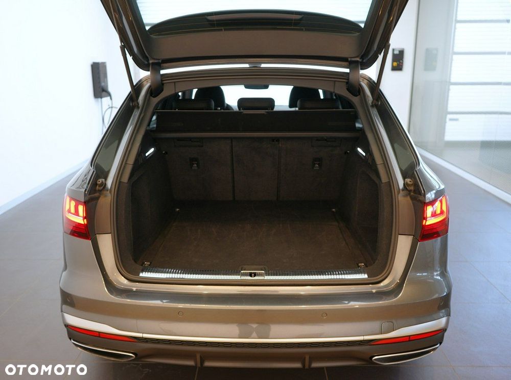 Audi A4 Avant - 11