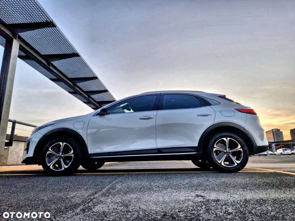 Kia XCeed 1.6 GDI PHEV Business Line DCT - 12