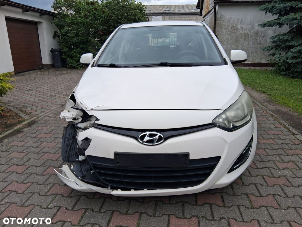 Hyundai i20 1.1 CRDi Comfort - 19