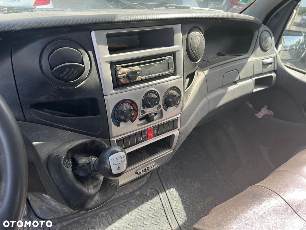 Iveco Daily 35C12 - 4