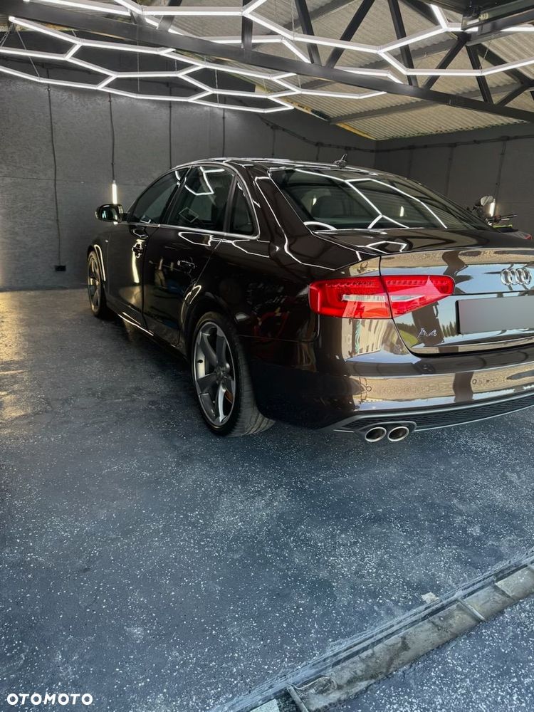 Audi A4 Limousine 1.8 TFSI S line Sportpaket - 5