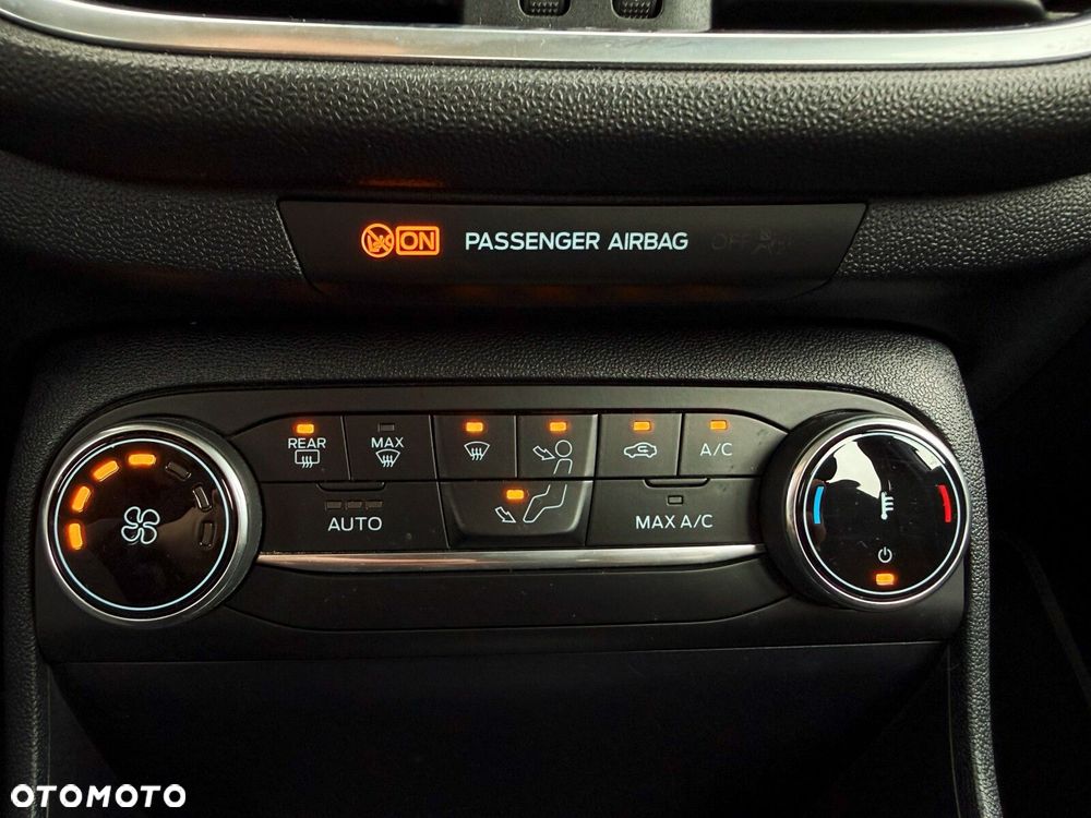 Ford Fiesta 1.0 EcoBoost Connected ASS - 24