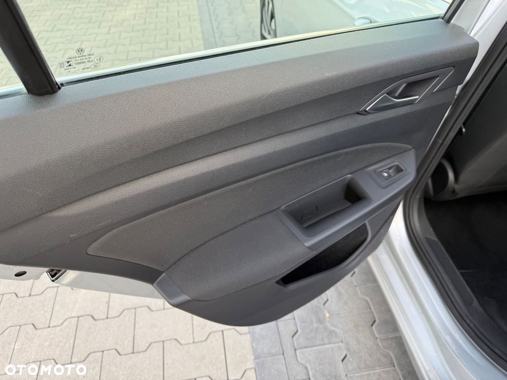 Volkswagen Golf VIII 1.4 TSI Plug-In Hybrid Style DSG - 23