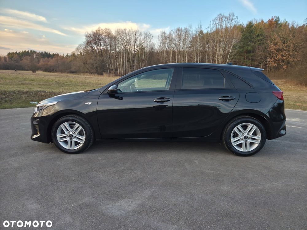Kia Ceed 1.4 Attract - 10