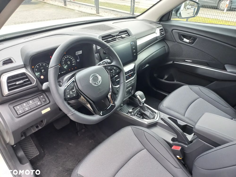 SsangYong/KGM Tivoli - 7