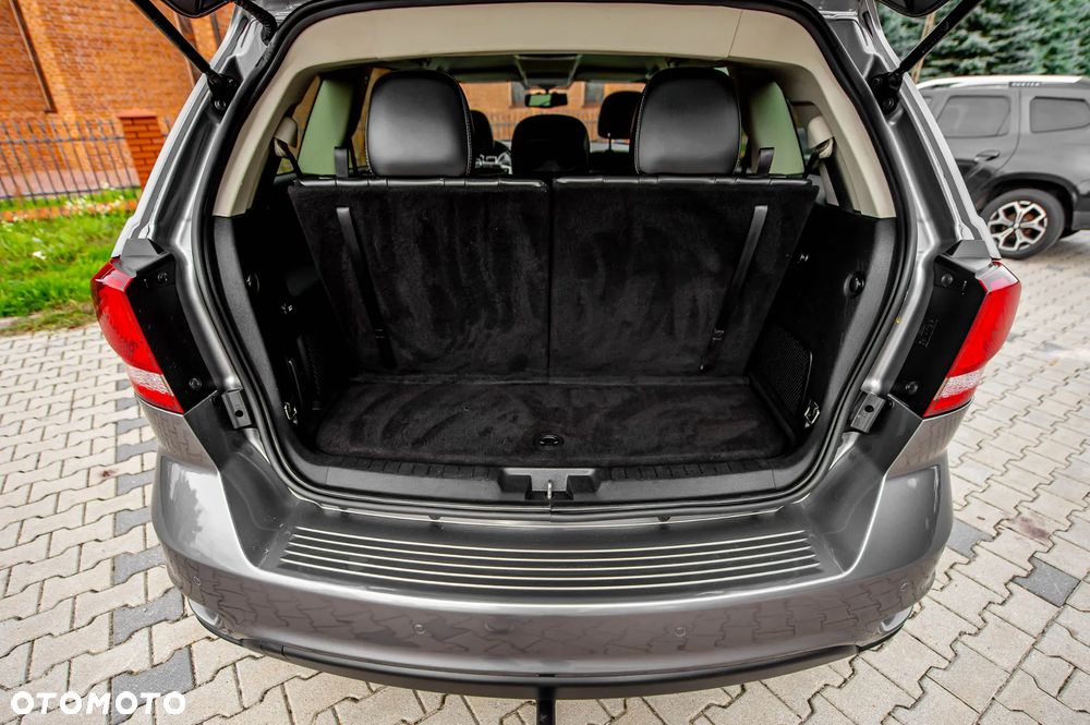 Fiat Freemont 2.0 Multijet 16V DPF Automatik Allrad Black Code - 19