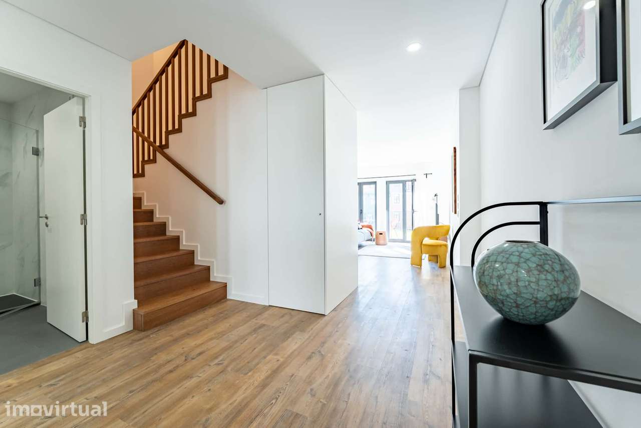 Great 2Bdr apartment, with parking and terrace, close to the river - Grande imagem: 5/16