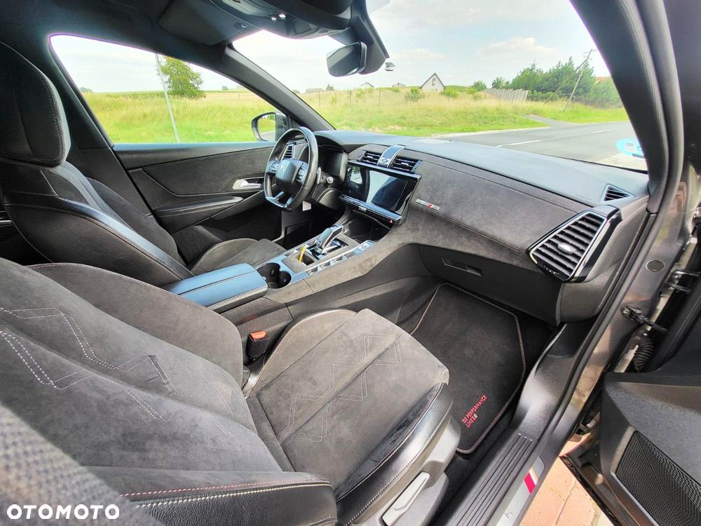 DS Automobiles DS 7 Crossback - 10