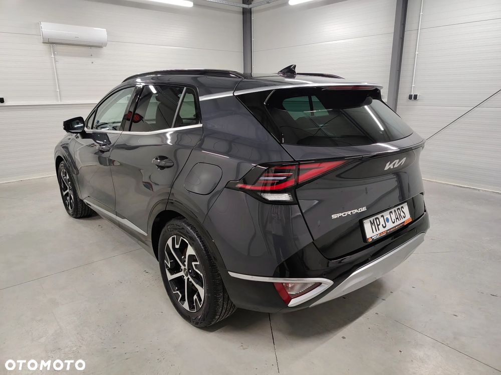 Kia Sportage 1.6 T-GDI MHEV Business Line 4WD DCT - 9