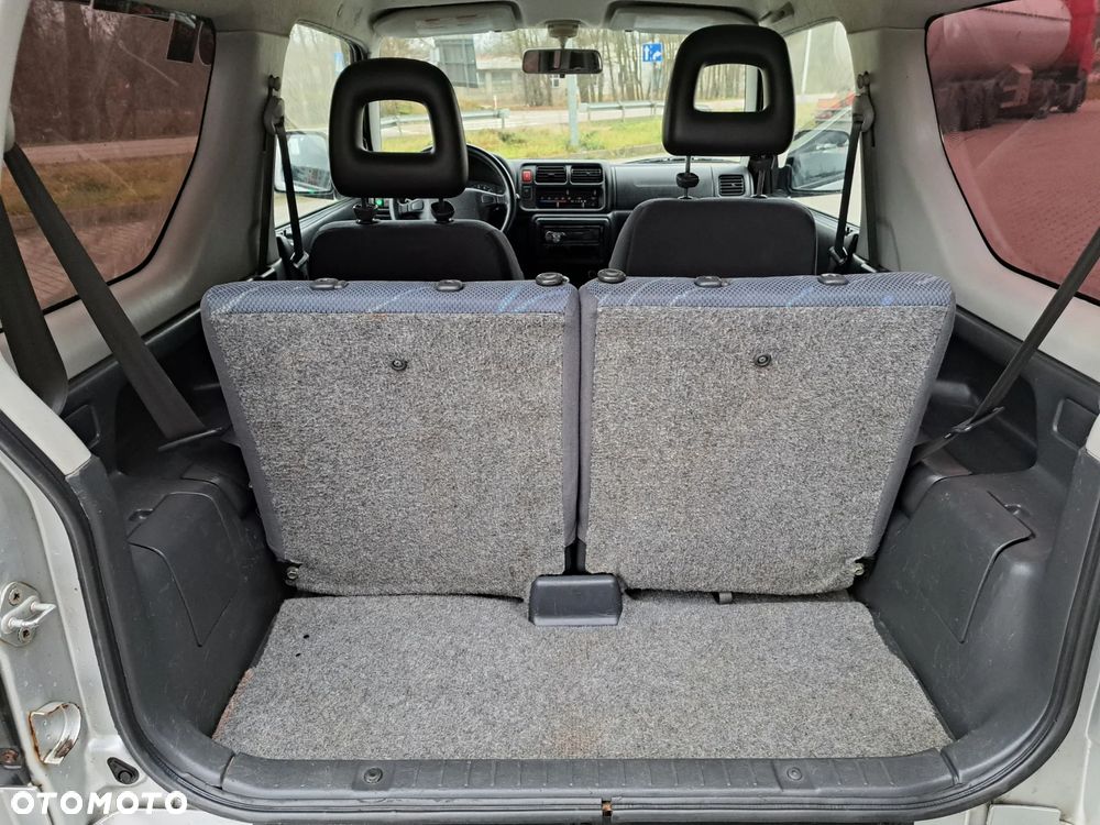 Suzuki Jimny - 23