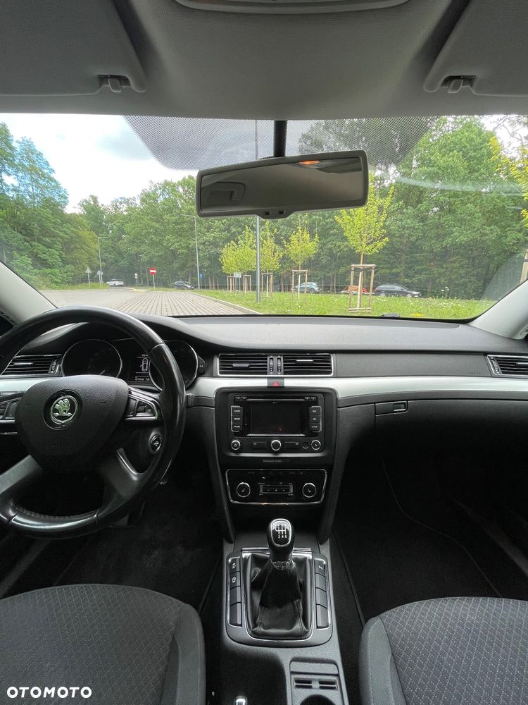 Skoda Superb 2.0 TDI Ambition - 16