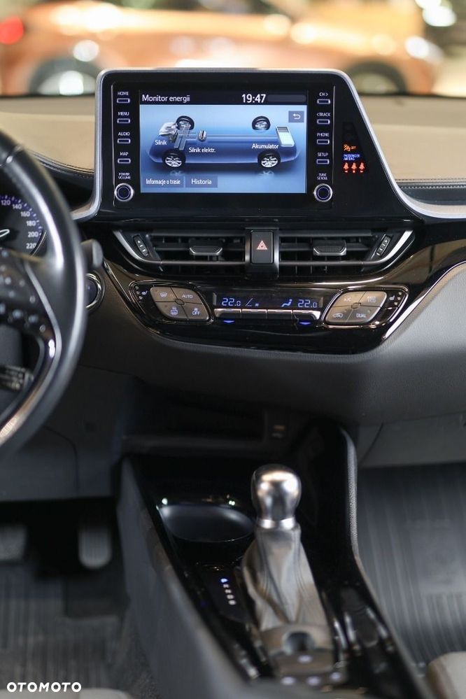 Toyota C-HR - 32