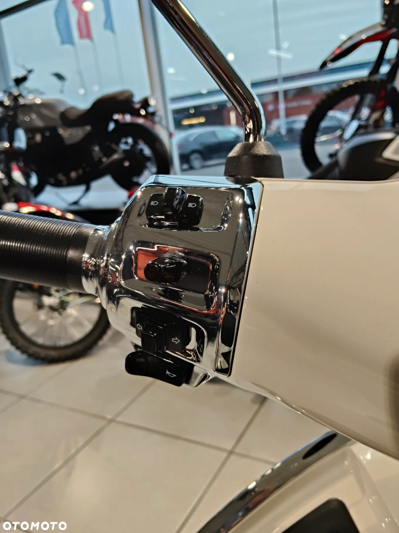 Vespa GTS - 9
