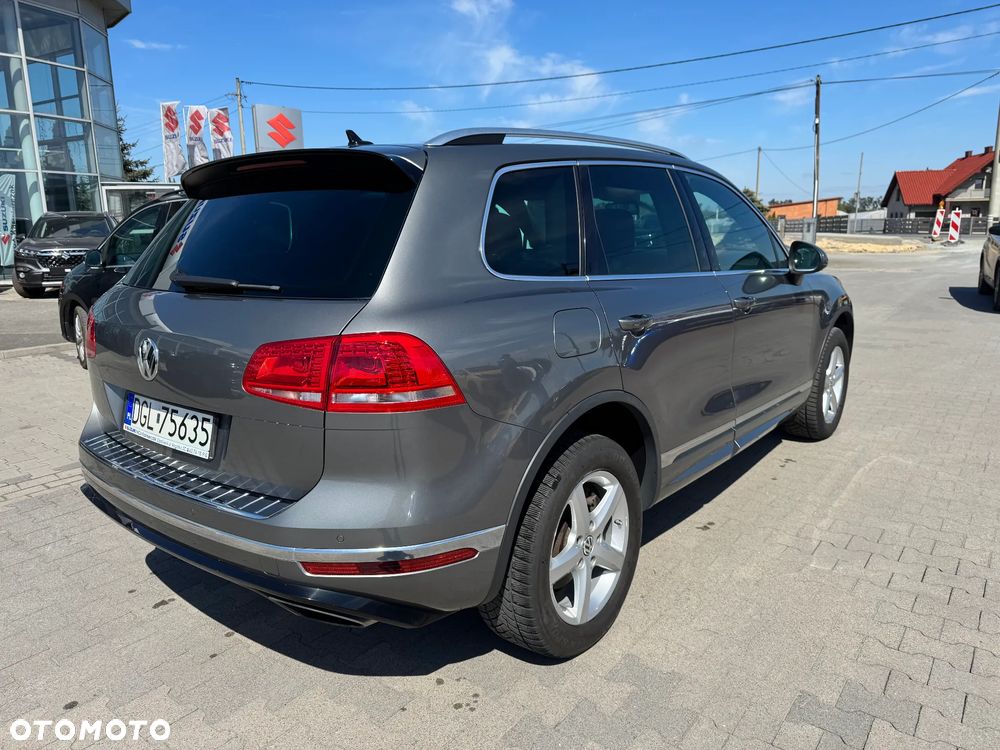 Volkswagen Touareg - 4