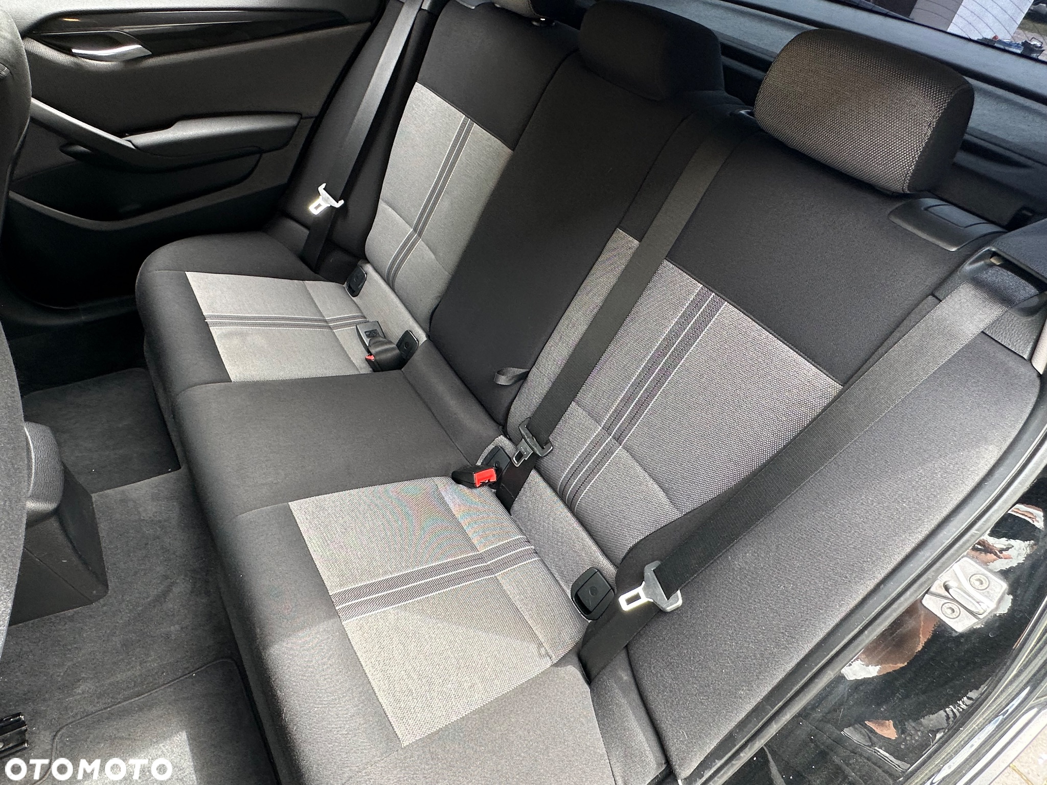 BMW X1 sDrive20d - 14