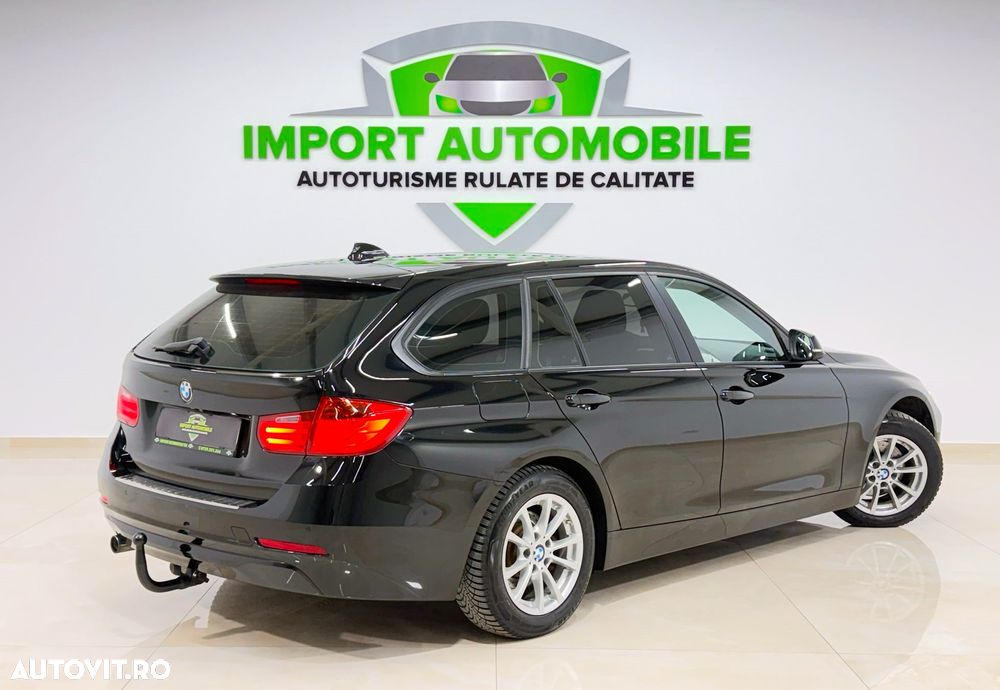 BMW Seria 3 320d Aut. - 12