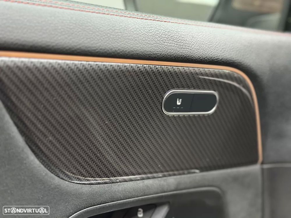 Mercedes-Benz GLA 250 e AMG Line - 43