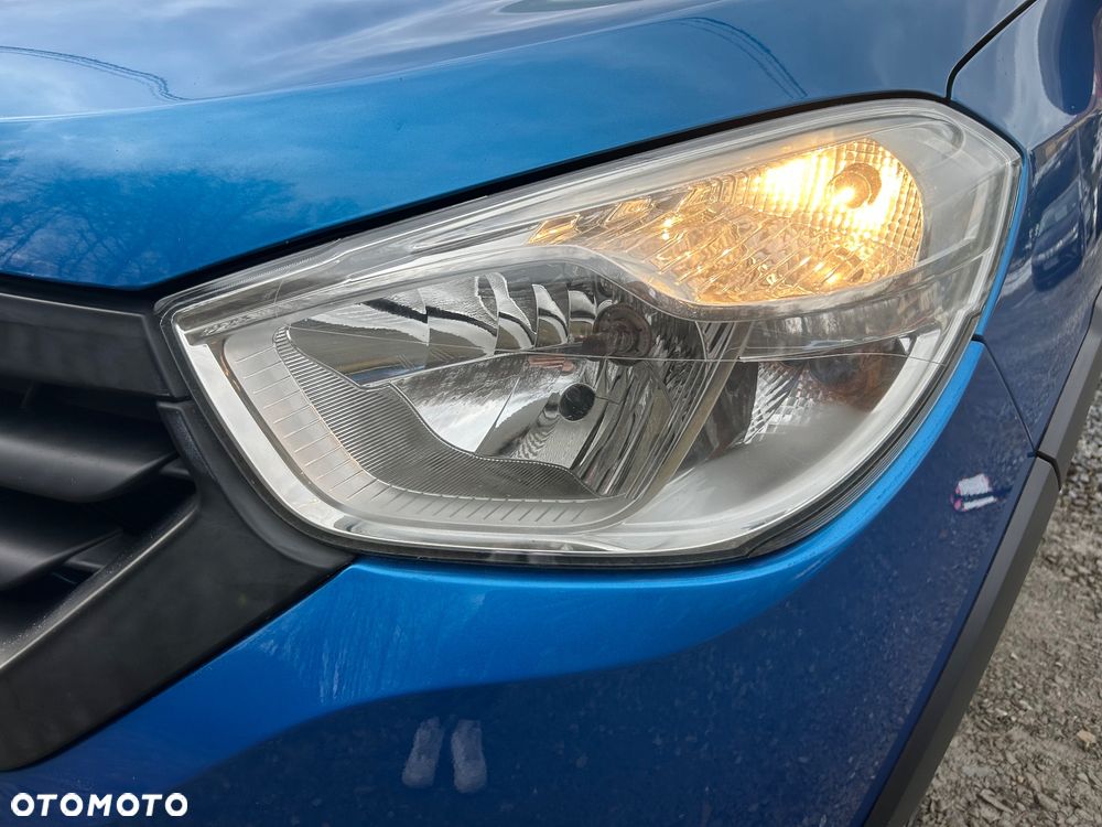 Dacia Lodgy dCi 110 Stepway - 32