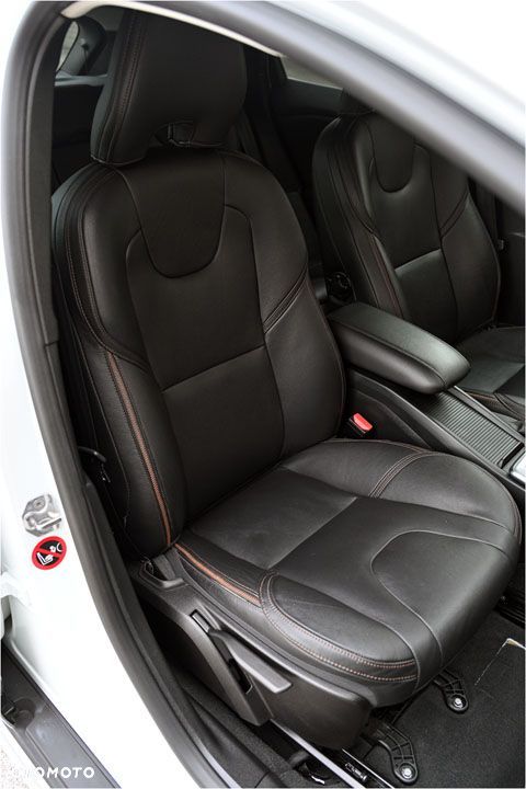 Volvo V40 Cross Country D3 Geartronic - 20