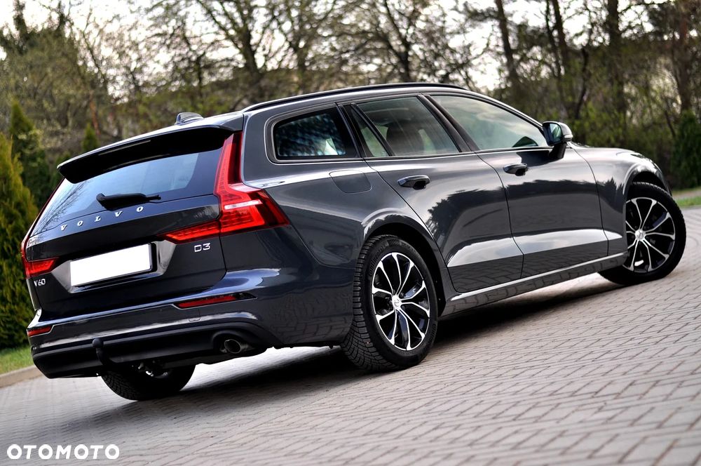 Volvo V60 D3 Momentum Pro - 13