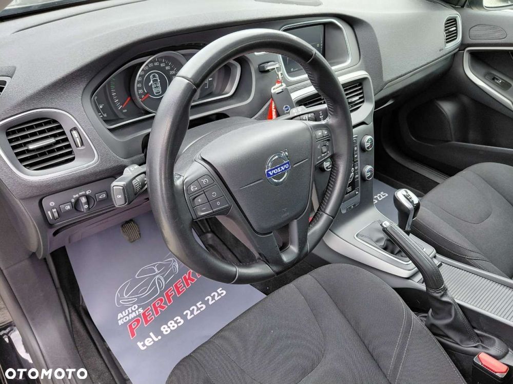 Volvo V40 - 11