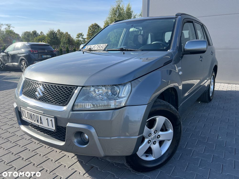Suzuki Grand Vitara 1.9 DDiS Premium - 2