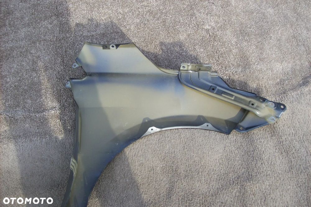 BŁOTNIK PRZEDNI LEWY TOYOTA COROLLA E-16ROK 12/17 - 7