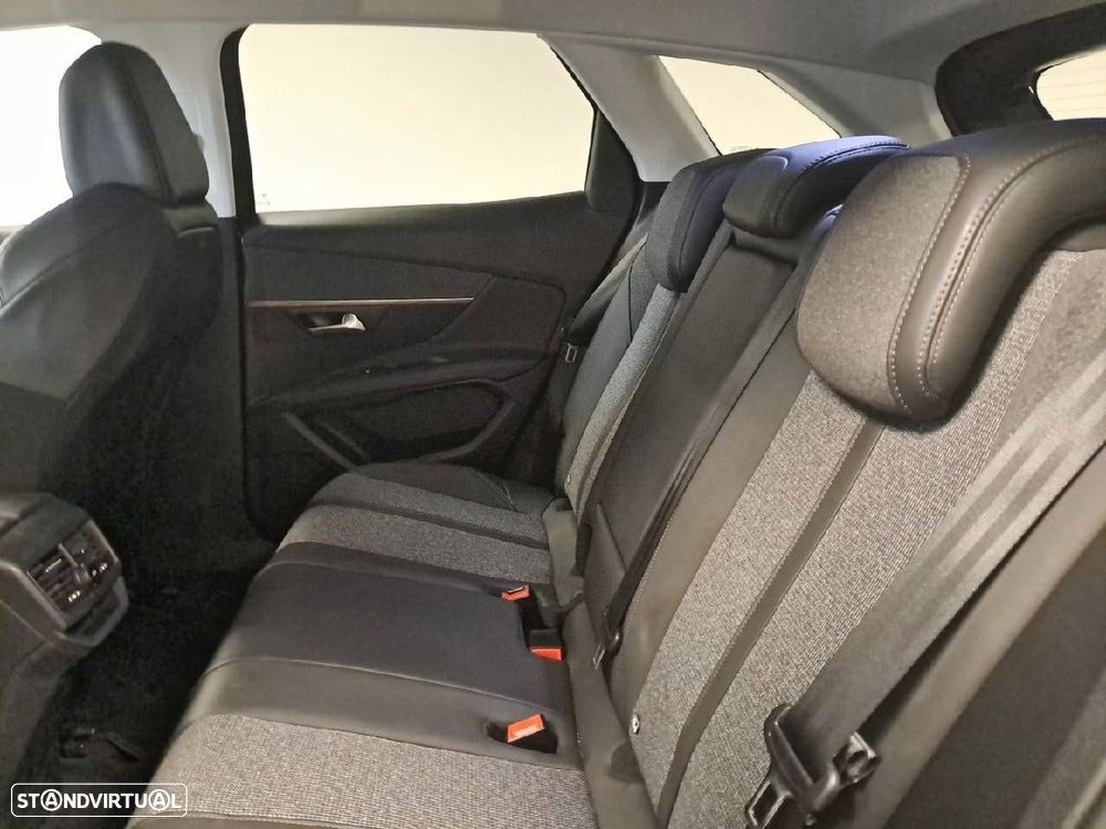 Peugeot 3008 1.5 BlueHDi Allure EAT8 - 10