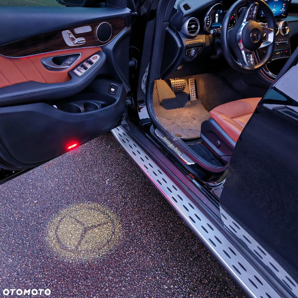 Mercedes-Benz GLC - 24