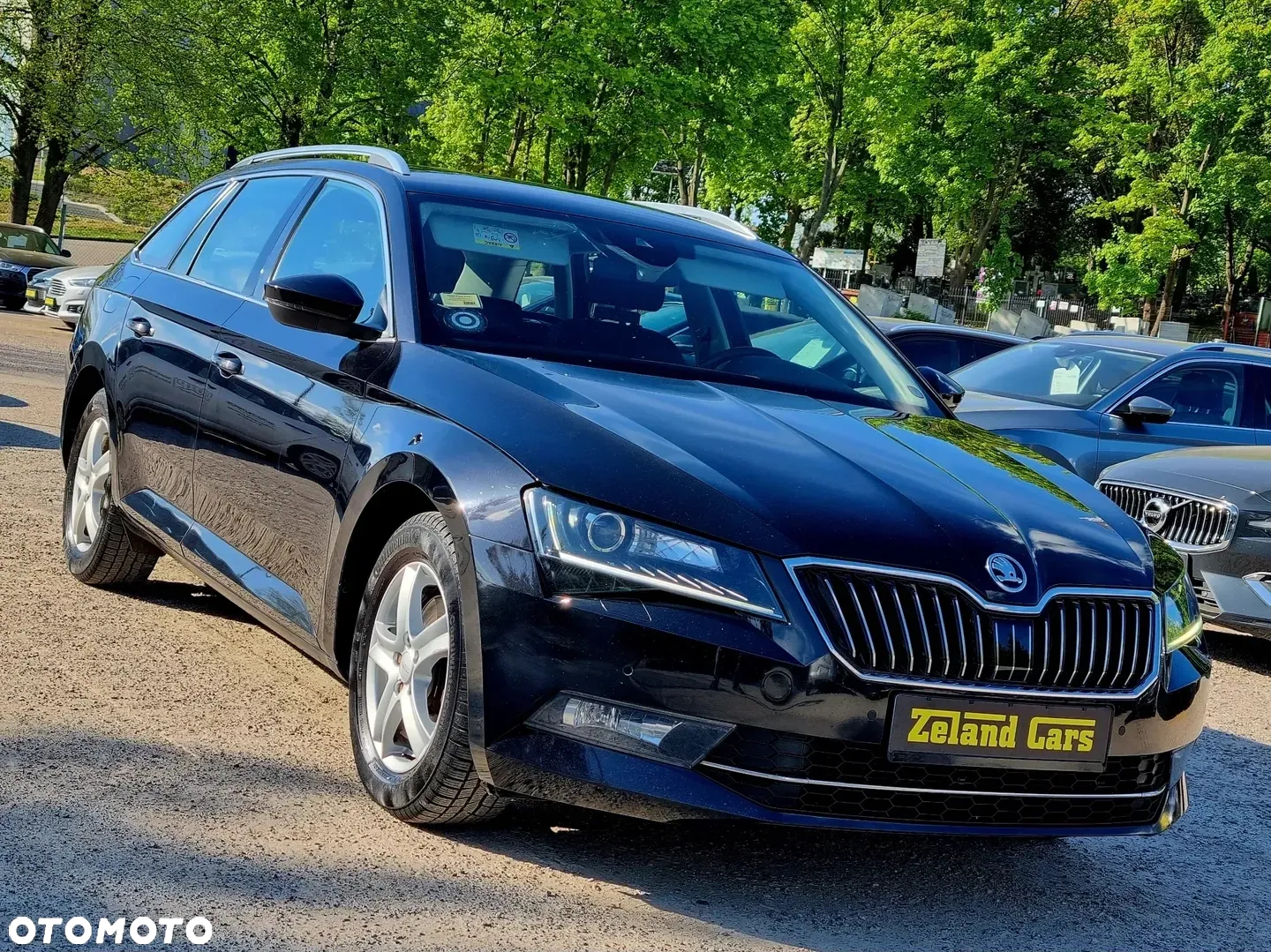 Skoda Superb 2.0 TDI DSG Active - 4