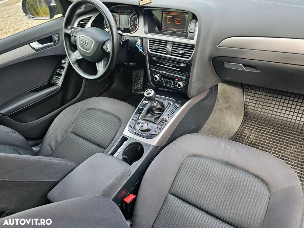 Audi A4 Avant 2.0 TDI DPF S line Sportpaket - 6