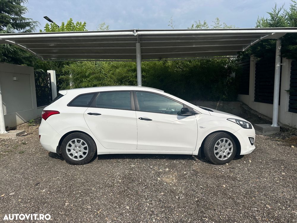 Hyundai i30 1.6 CRDI Classic - 9