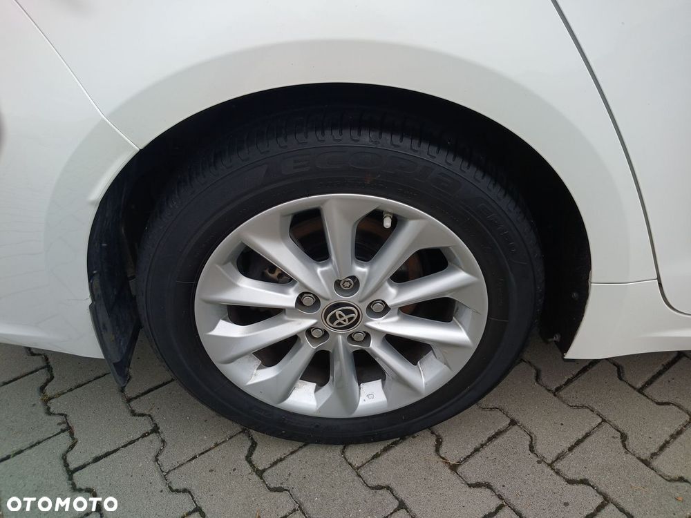 Toyota Corolla - 26