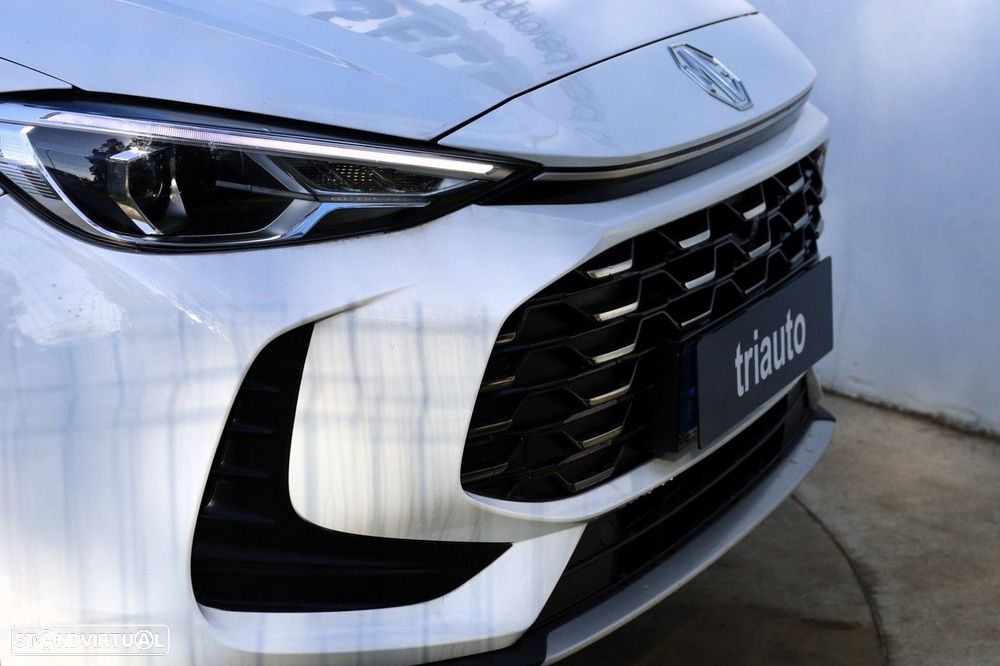 MG ZS 1.5 Hybrid+ Standard - 26